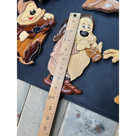 RARE Vintage Disney Snow White & Seven Dwarfs Wooden Nursery Wall Hanging Set - Picture 10 of 10